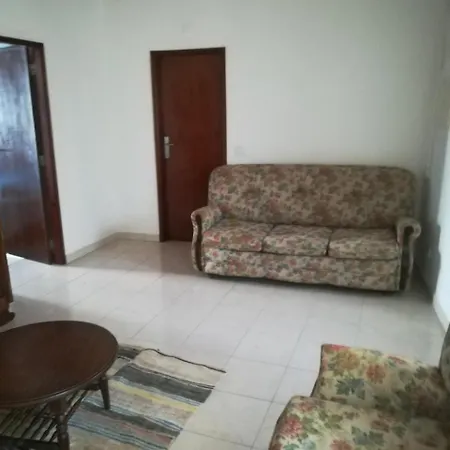 Casa Da Familia * Bensafrim